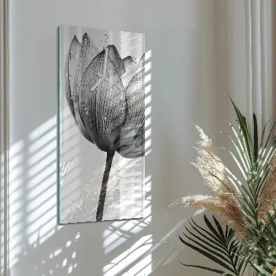 Svislé skleněné hodiny na zeď Tulipán