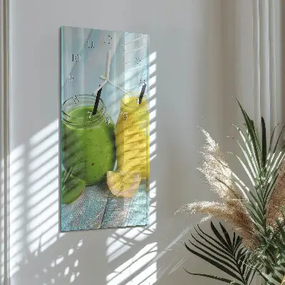 Svislé skleněné hodiny na zeď Koktejly