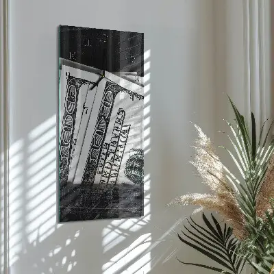 Svislé skleněné hodiny na zeď Bankovky