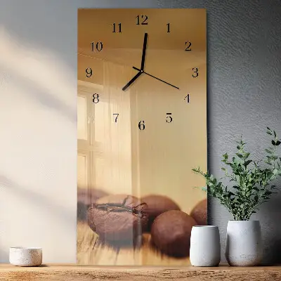 Svislé skleněné hodiny na zeď Fazole