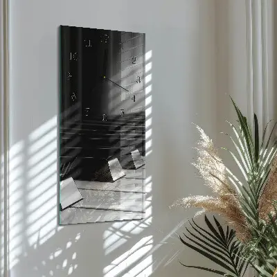 Svislé skleněné hodiny na zeď Klávesy klavíru
