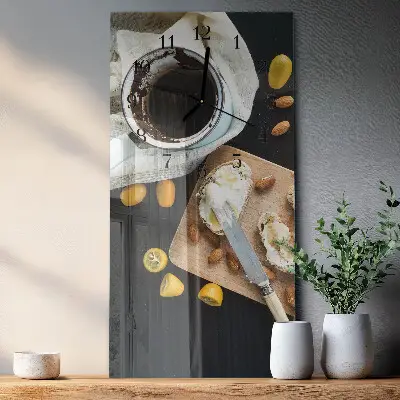 Svislé skleněné hodiny na stěnu Podání ruky