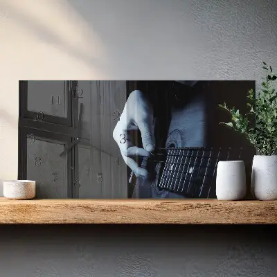 Vodorovné skleněné hodiny s fotkou Hudební kytarista